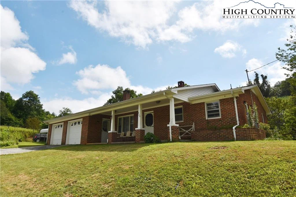 Image number 1 for the current listing