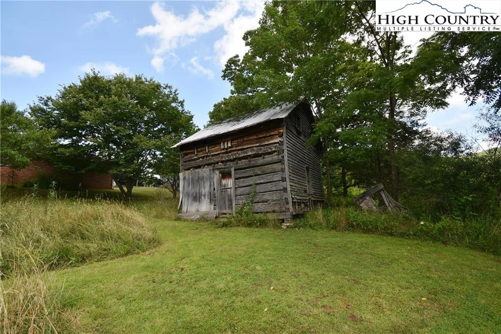 Image number 5 for the current listing