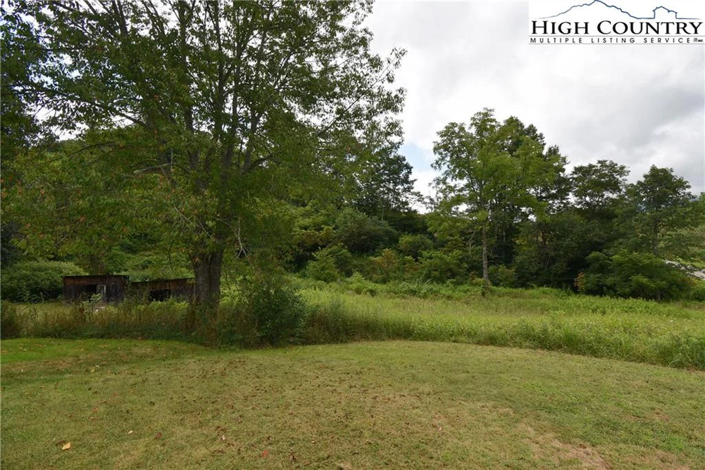 Image number 16 for the current listing