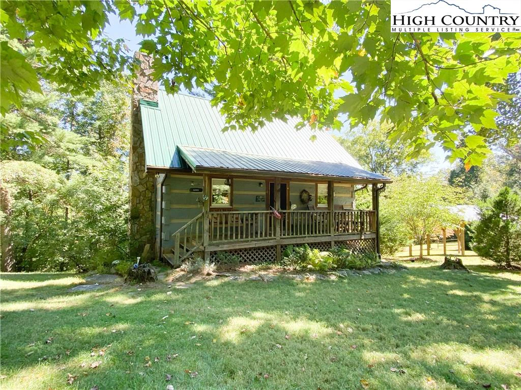 Image number 1 for the current listing