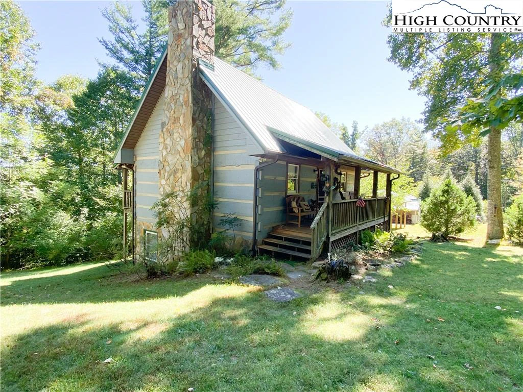 Image number 16 for the current listing
