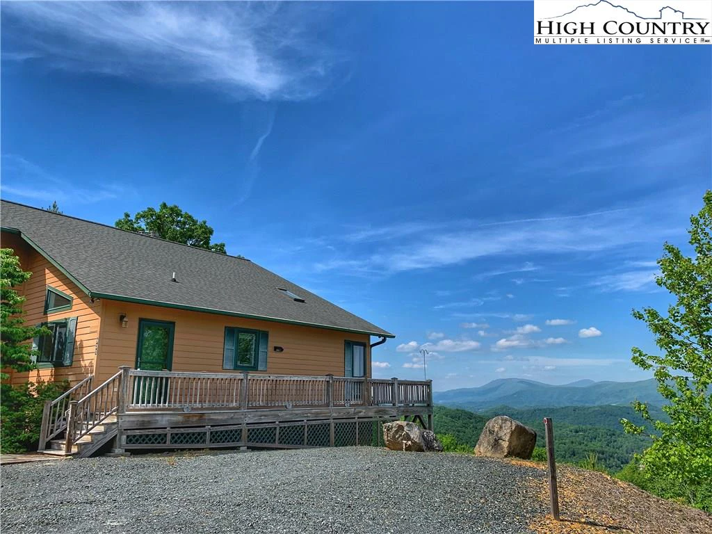 Image number 1 for the current listing
