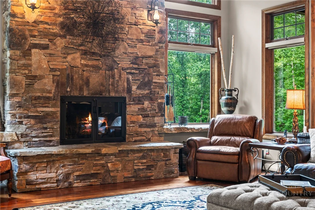 Image number 7 for the current listing