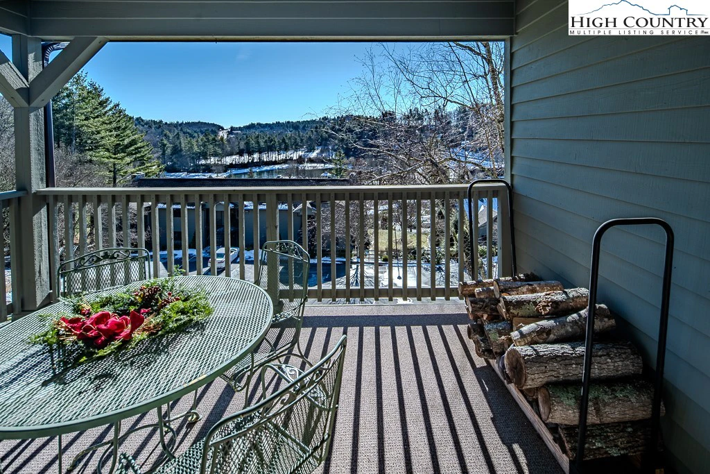 Image number 10 for the current listing