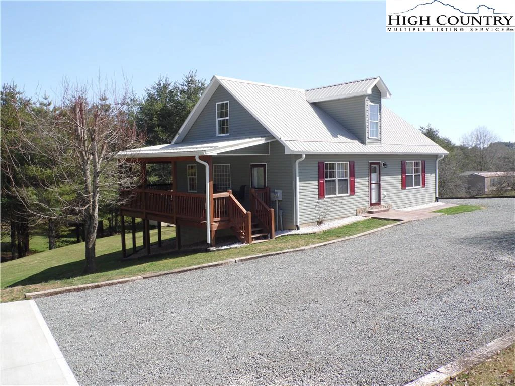 Image number 8 for the current listing