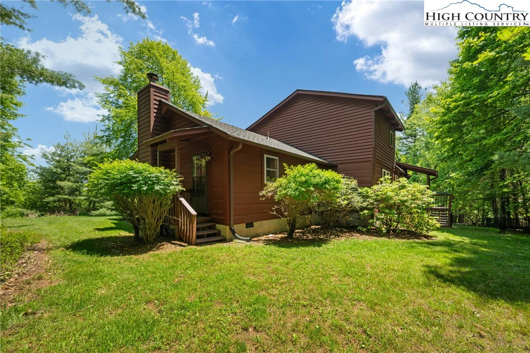 Image number 18 for the current listing