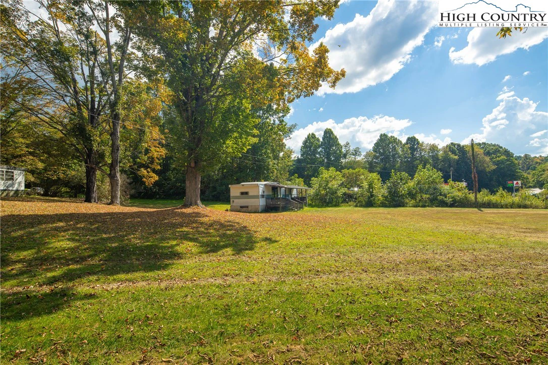 Image number 20 for the current listing
