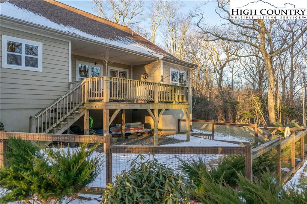Image number 2 for the current listing