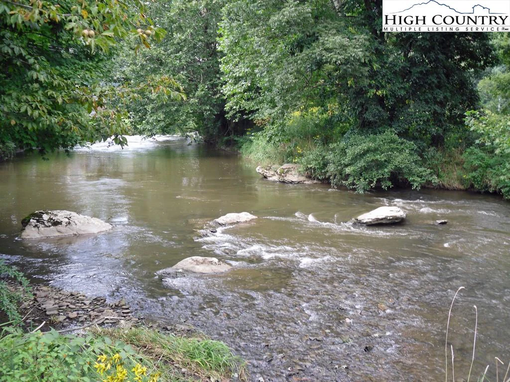 Image number 12 for the current listing