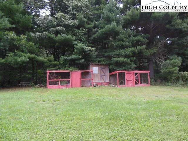 Image number 16 for the current listing
