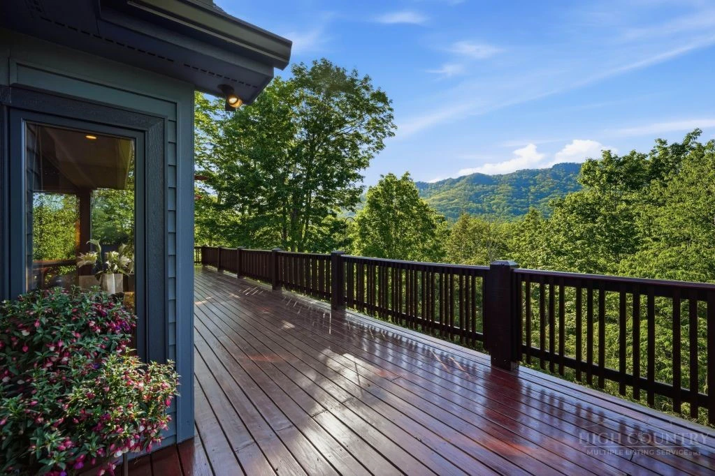 Image number 6 for the current listing