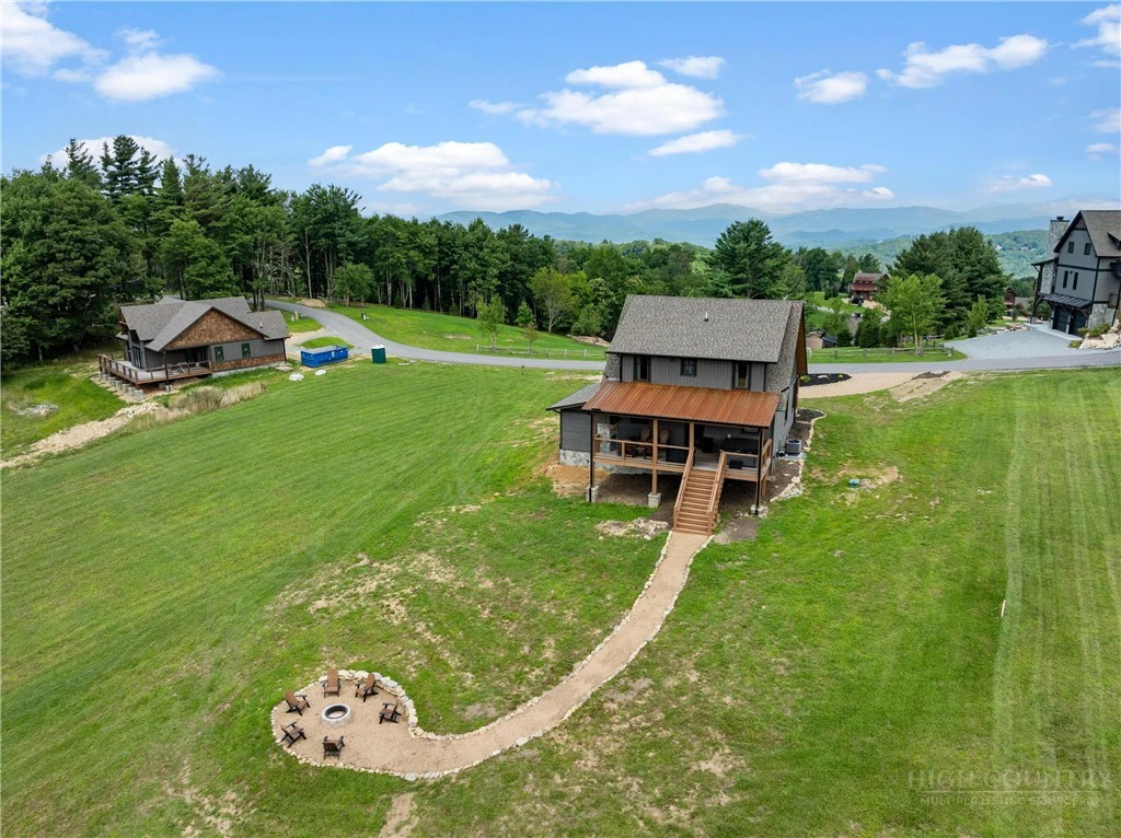Image number 21 for the current listing