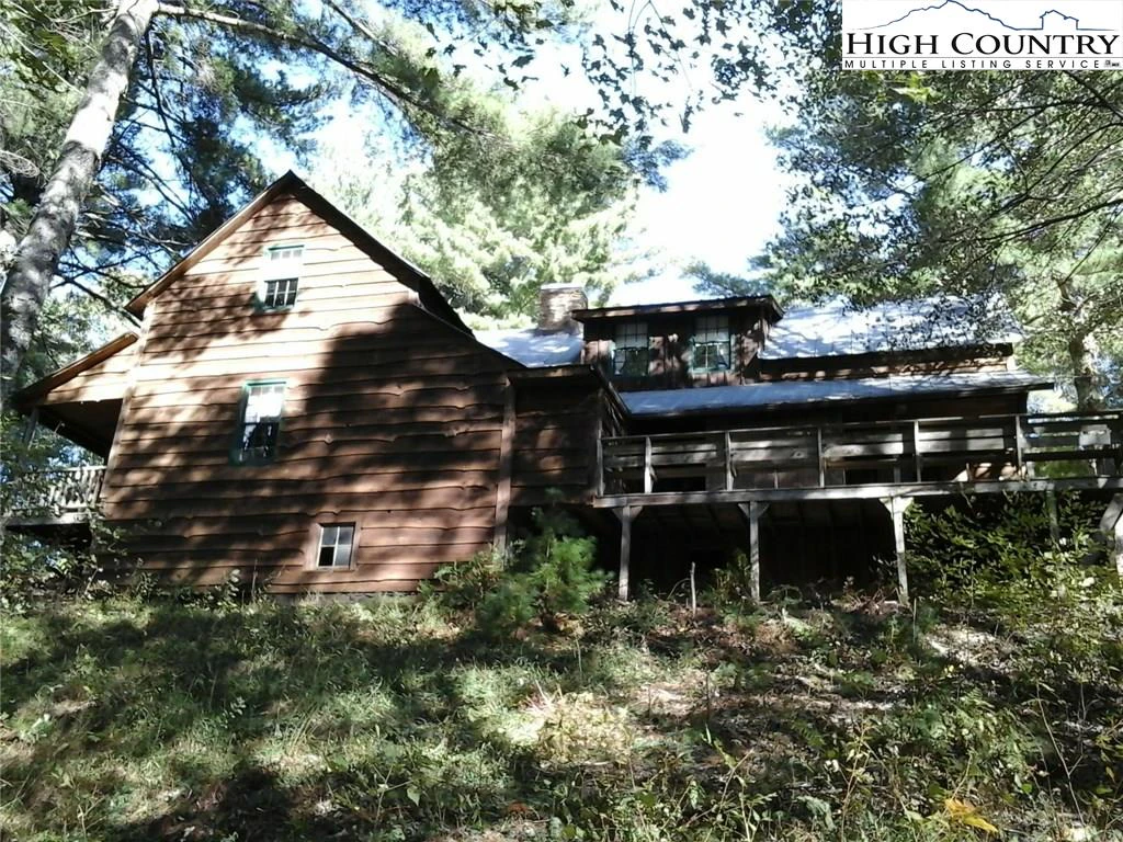 Image number 29 for the current listing