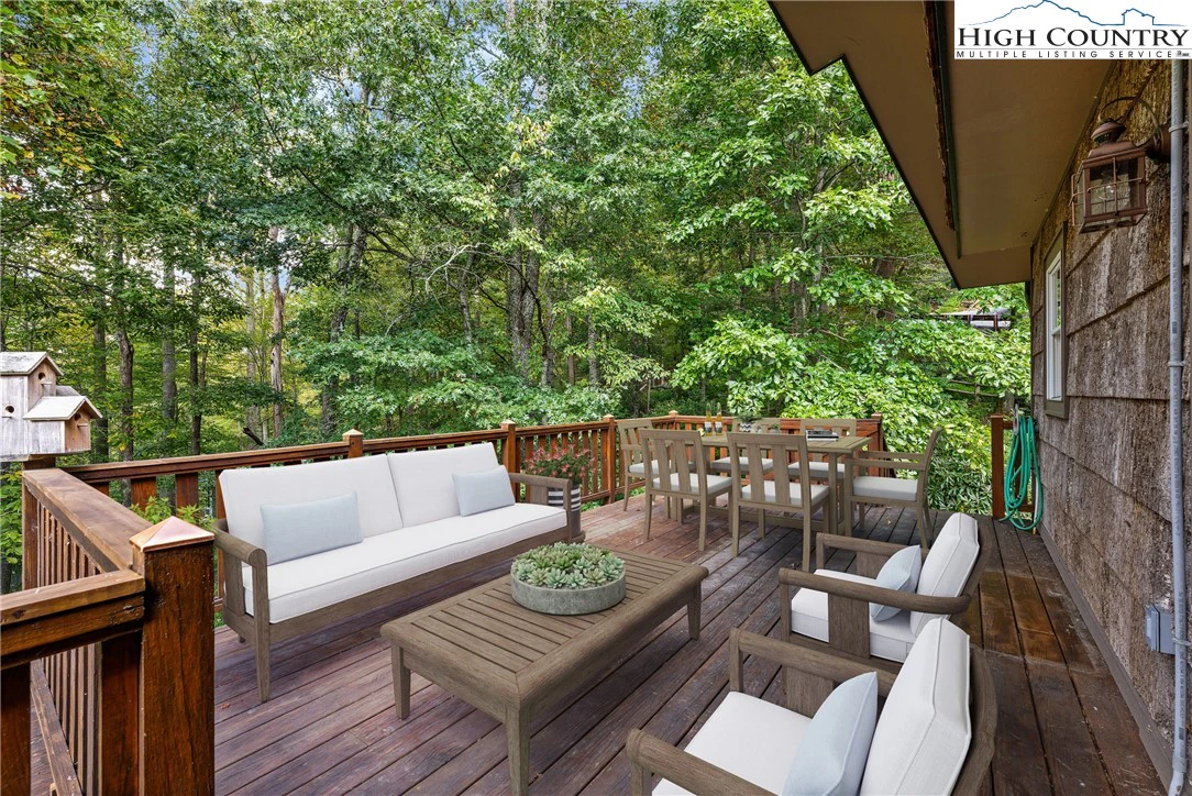 Image number 20 for the current listing