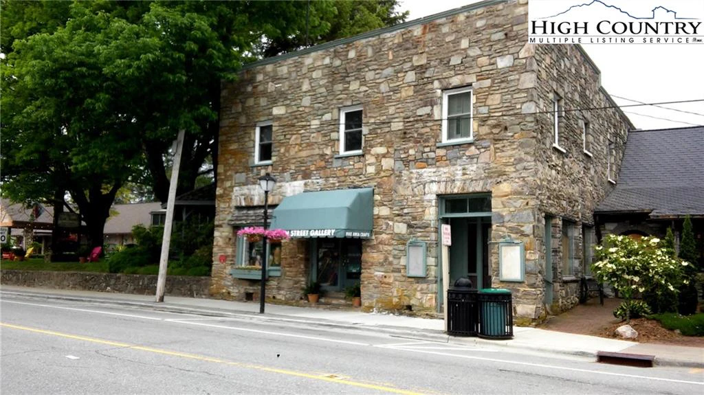 Image number 22 for the current listing