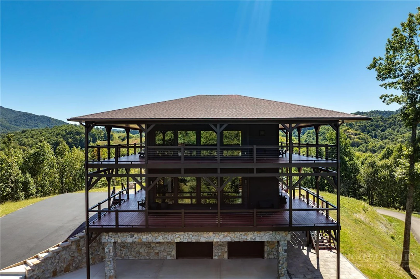 Image number 5 for the current listing