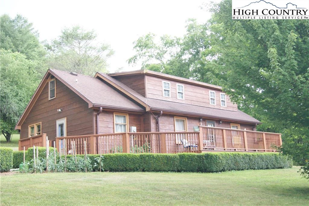 Image number 1 for the current listing