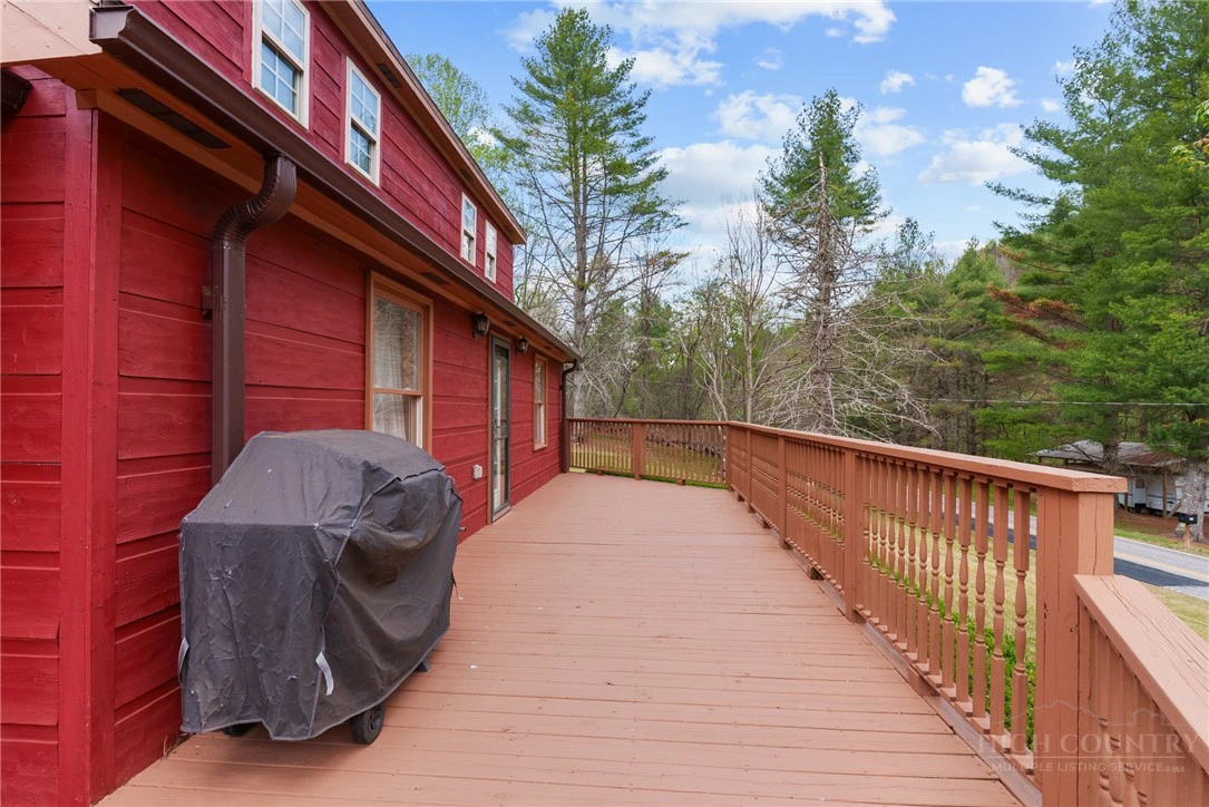 Image number 5 for the current listing