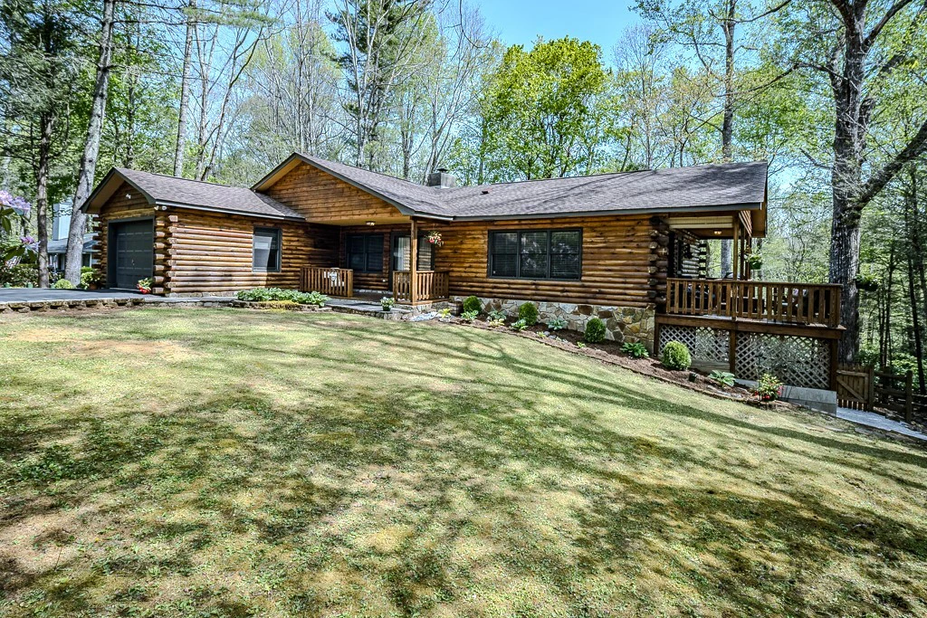 Image number 1 for the current listing