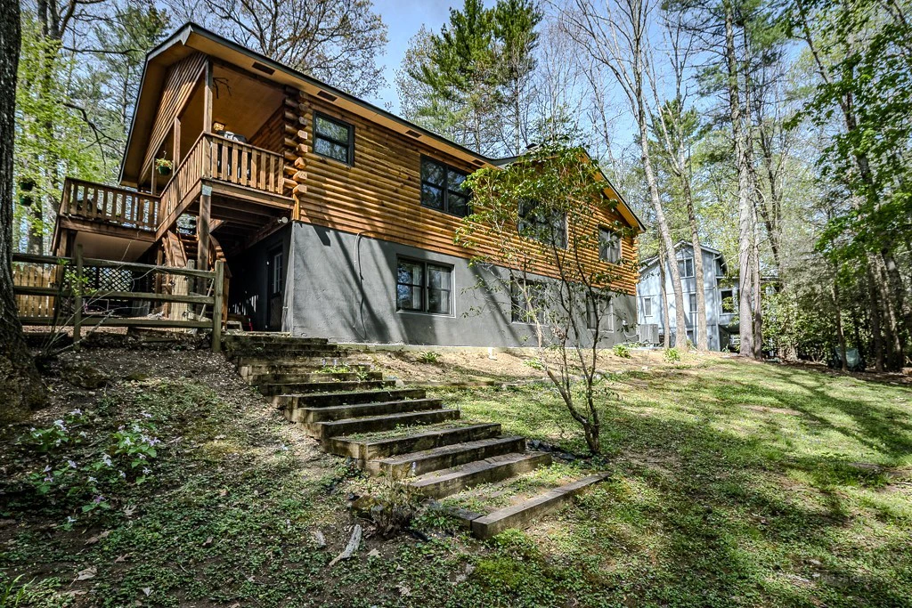 Image number 18 for the current listing