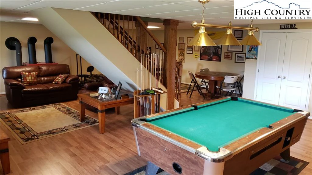 Image number 6 for the current listing