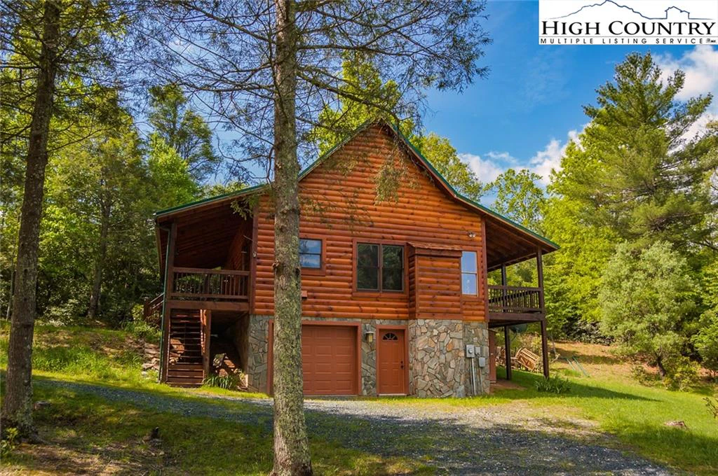 Image number 3 for the current listing