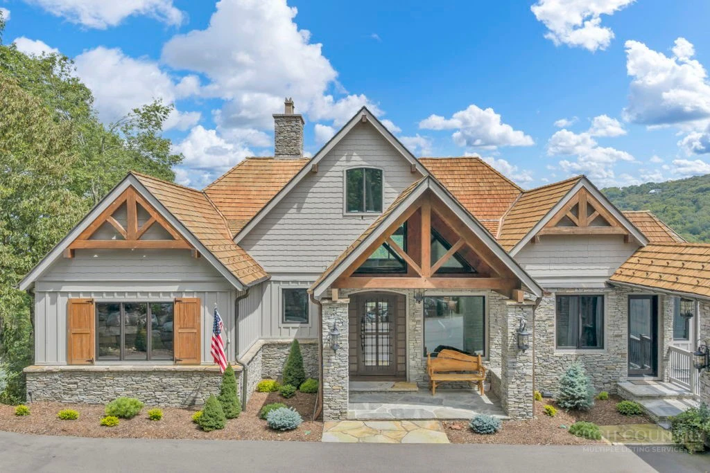 Image number 3 for the current listing