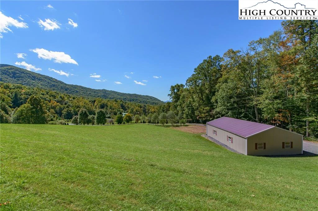 Image number 12 for the current listing