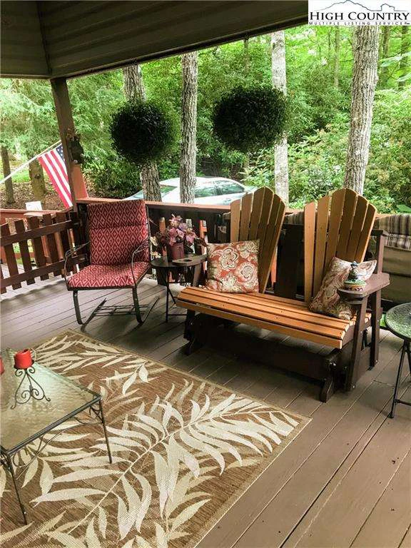 Image number 9 for the current listing