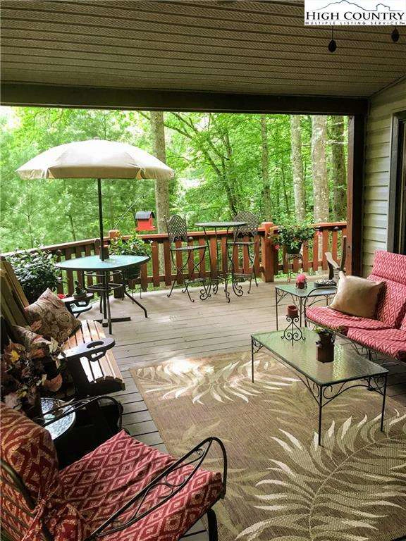 Image number 2 for the current listing
