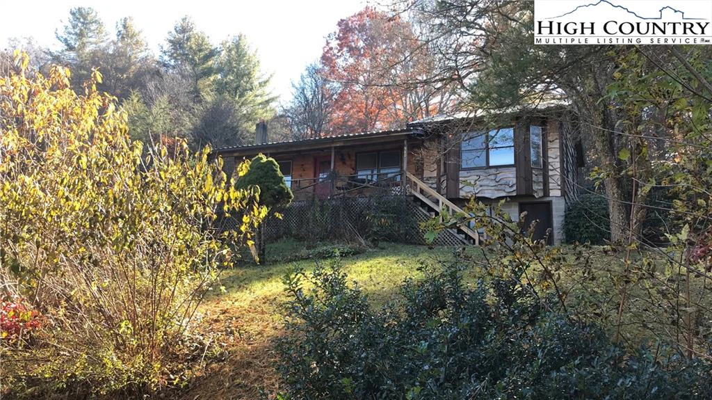 Image number 3 for the current listing