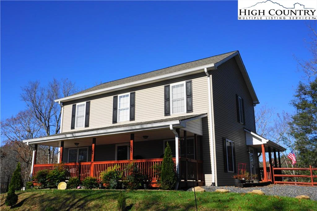 Image number 1 for the current listing