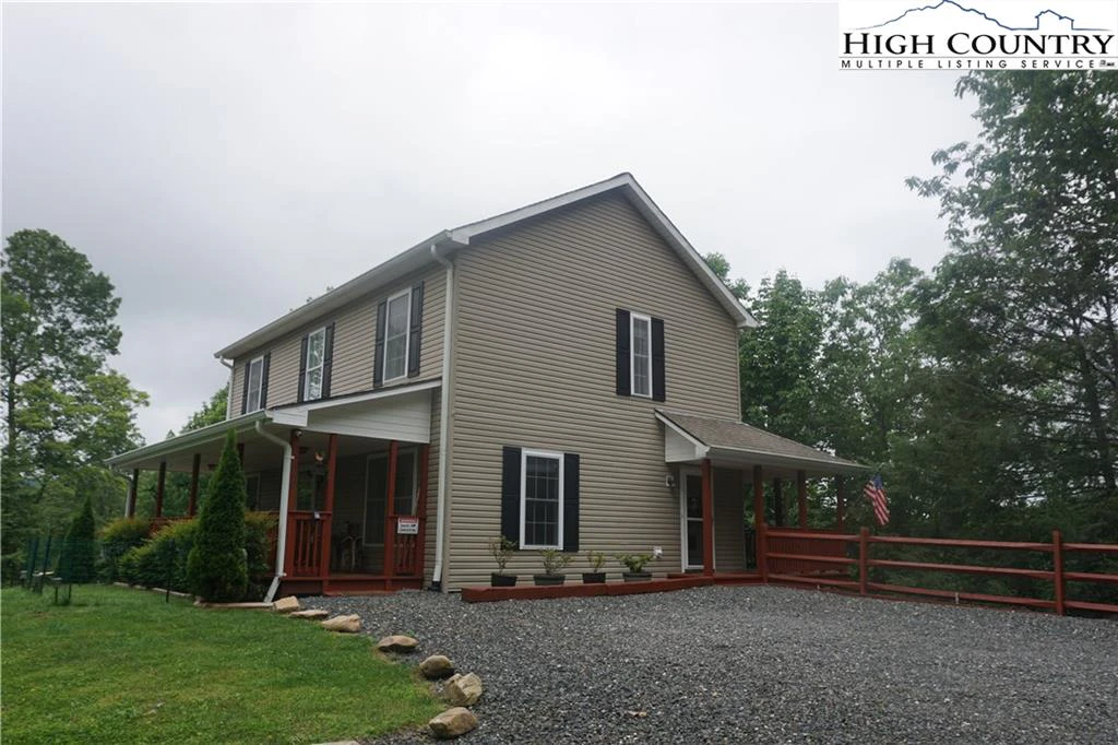Image number 14 for the current listing