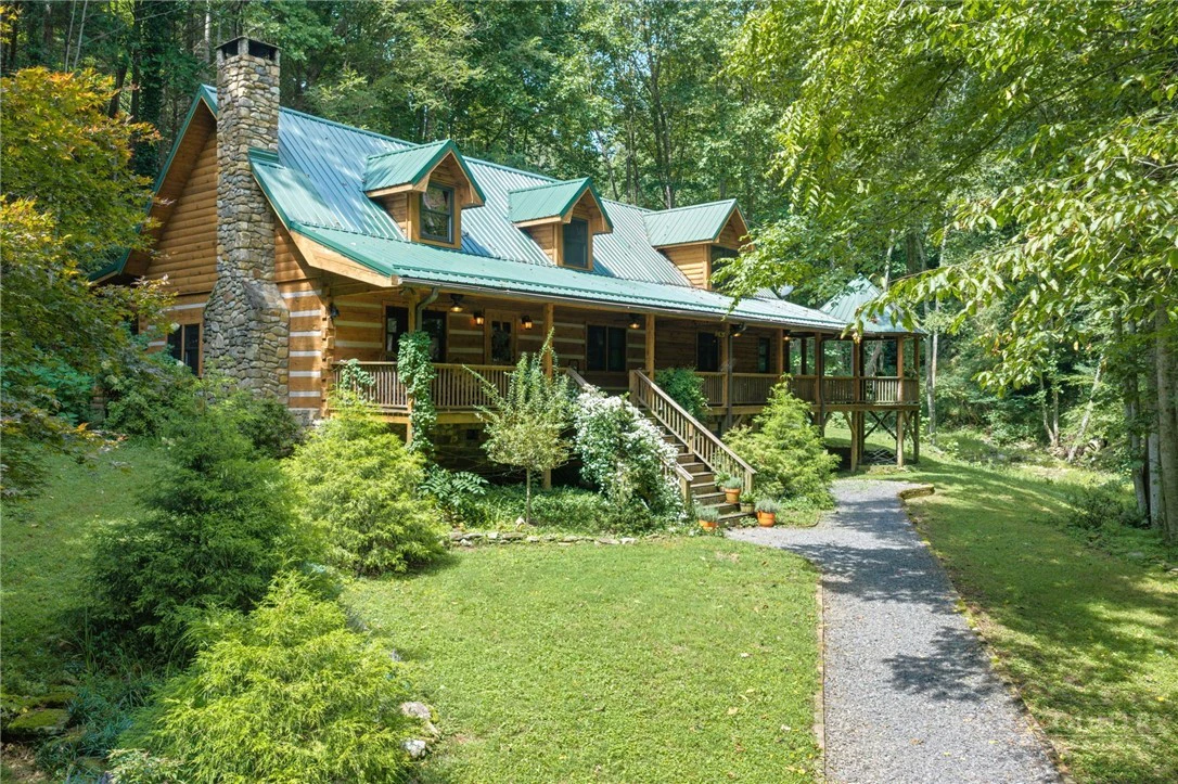 Image number 1 for the current listing