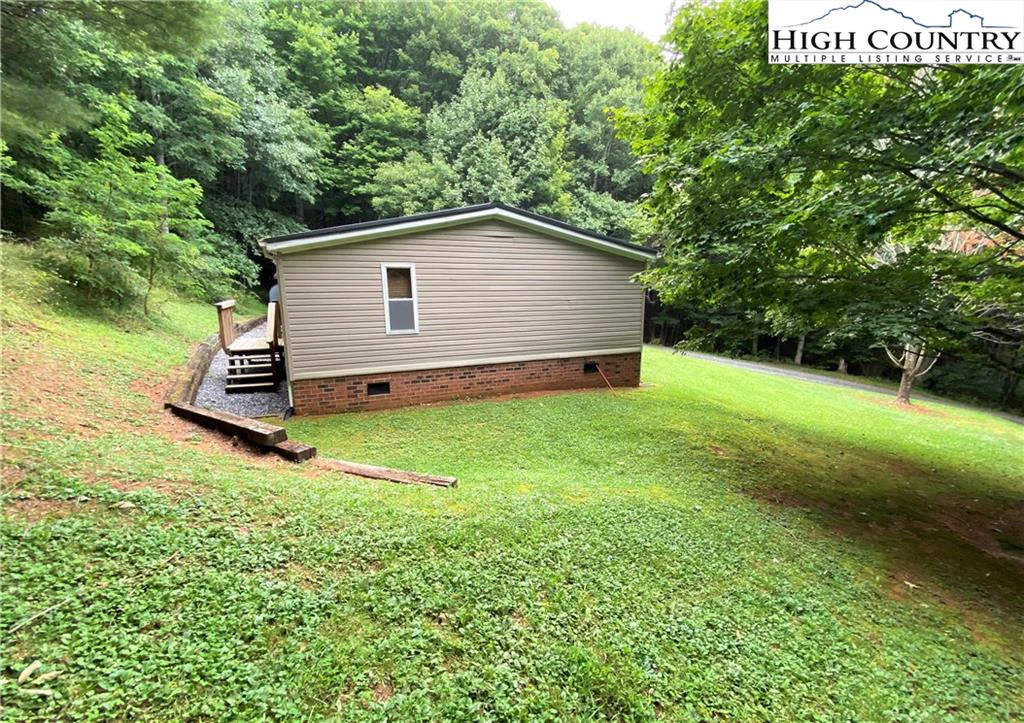 Image number 5 for the current listing