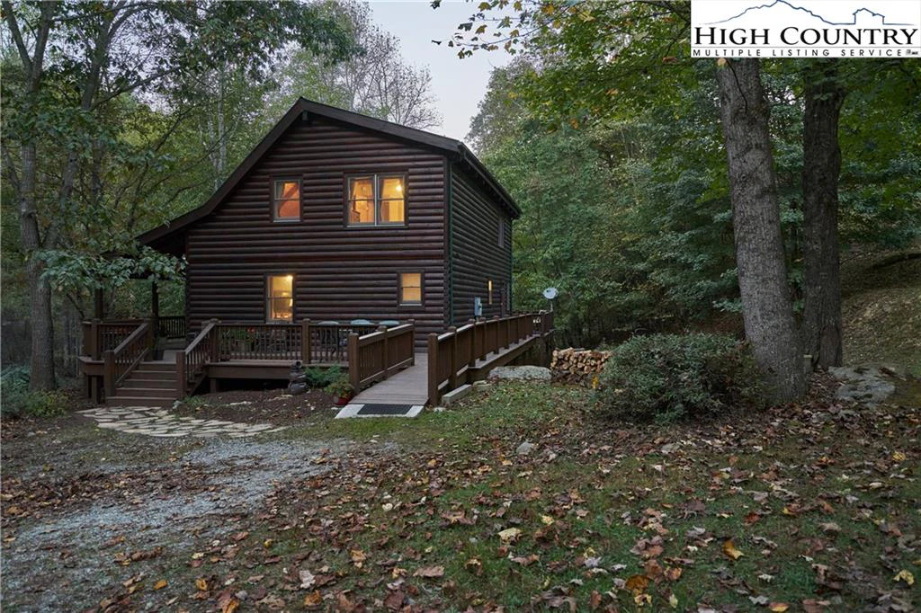 Image number 12 for the current listing