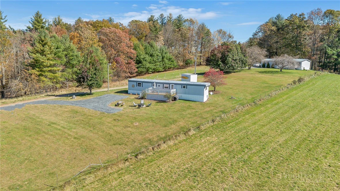 Image number 7 for the current listing