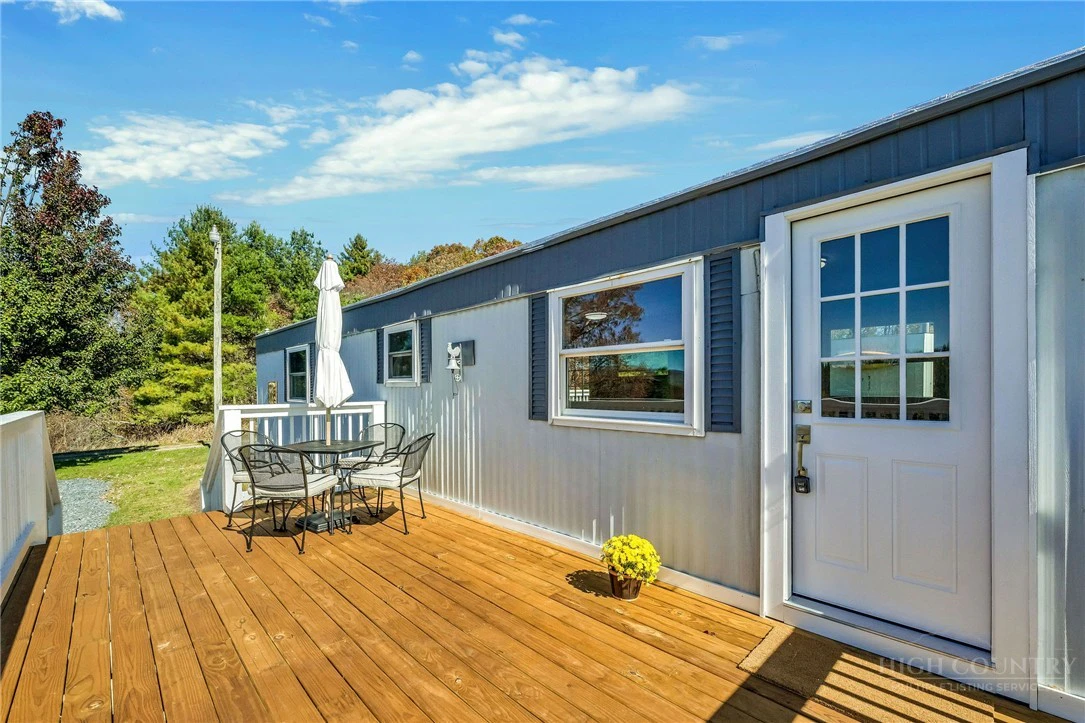 Image number 5 for the current listing