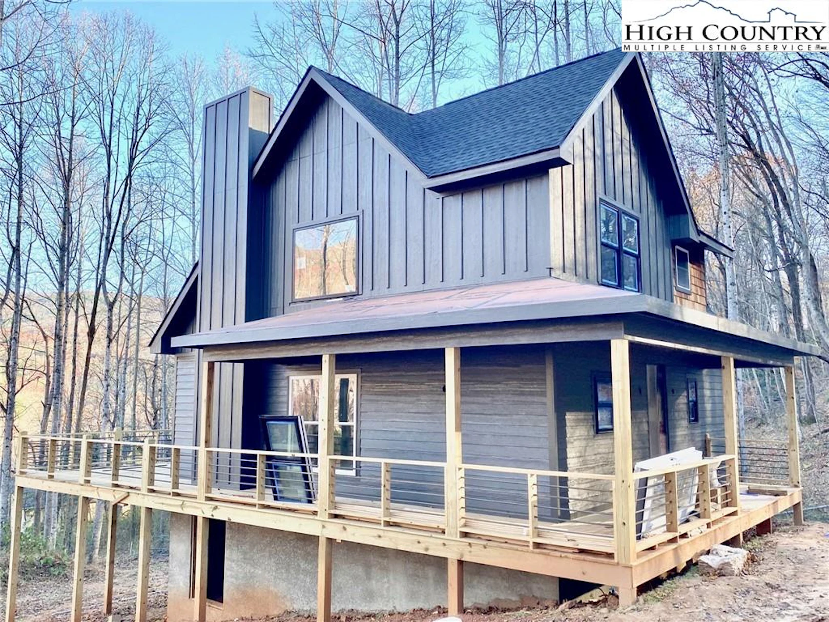 Image number 1 for the current listing