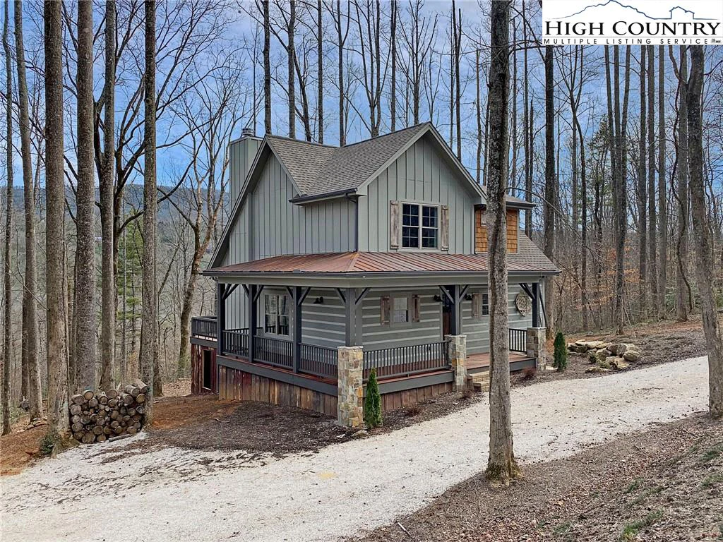 Image number 2 for the current listing