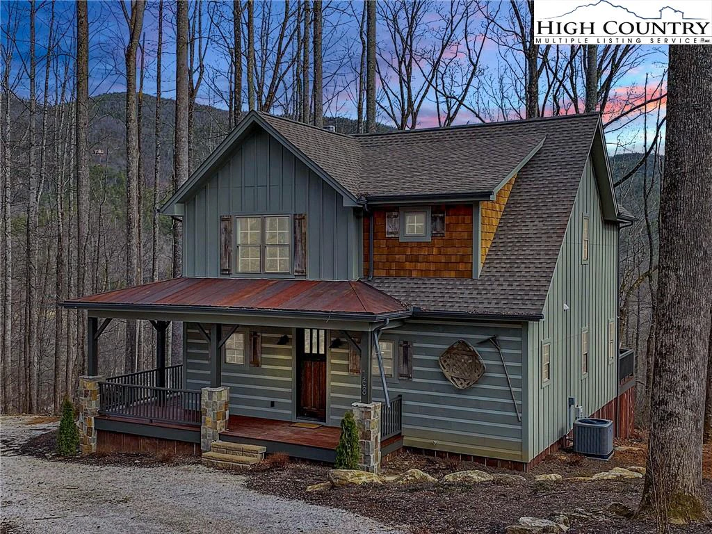 Image number 16 for the current listing