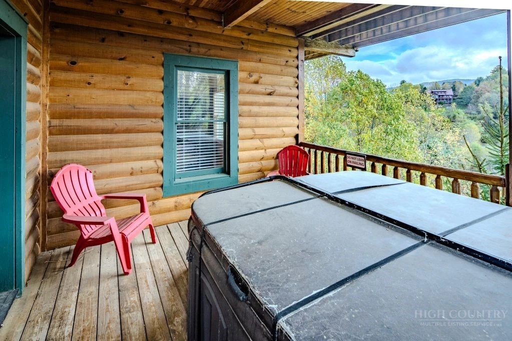 Image number 12 for the current listing