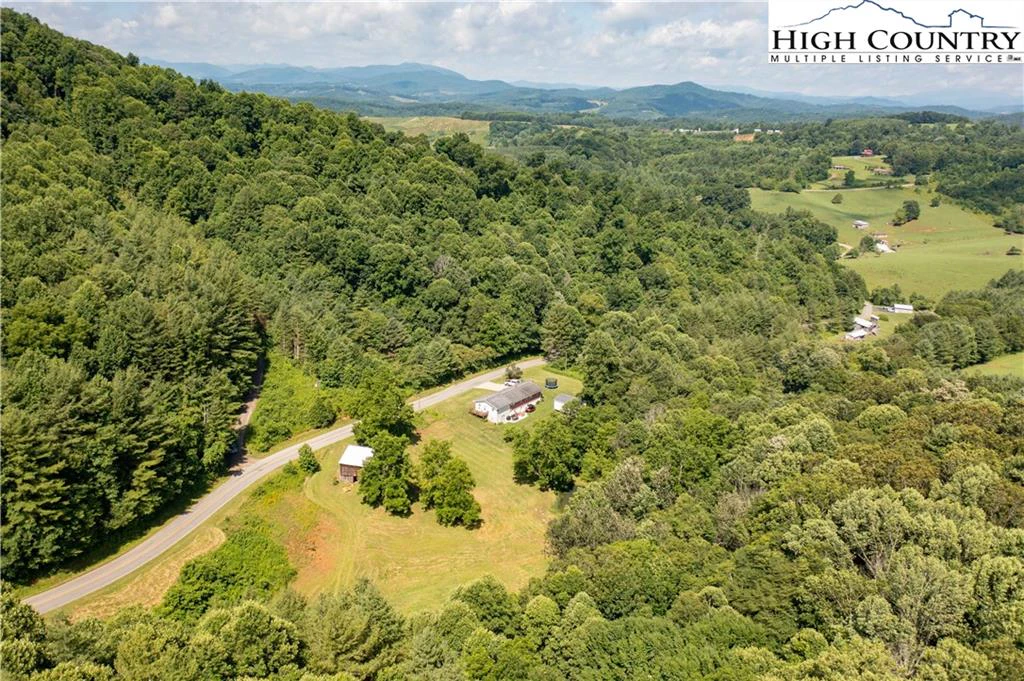 Image number 21 for the current listing
