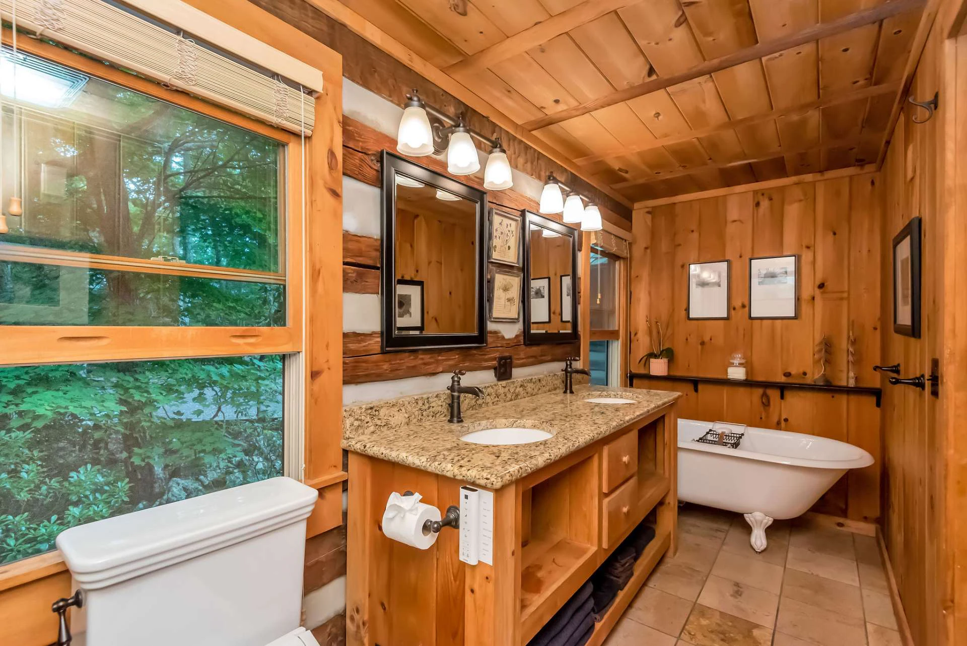 Image number 15 for the current listing