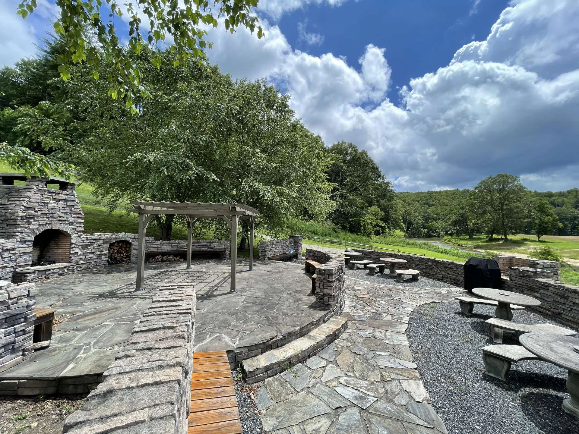 Image number 6 for the current listing