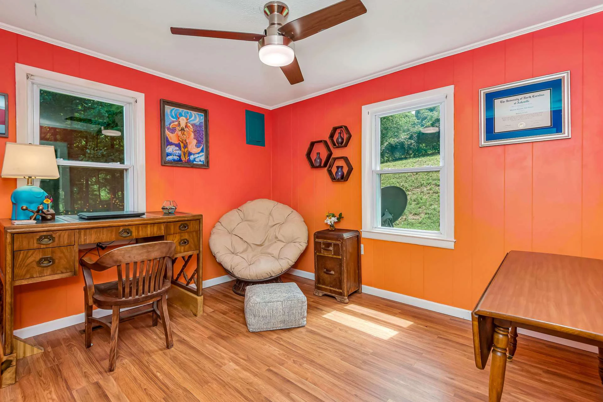 Image number 7 for the current listing