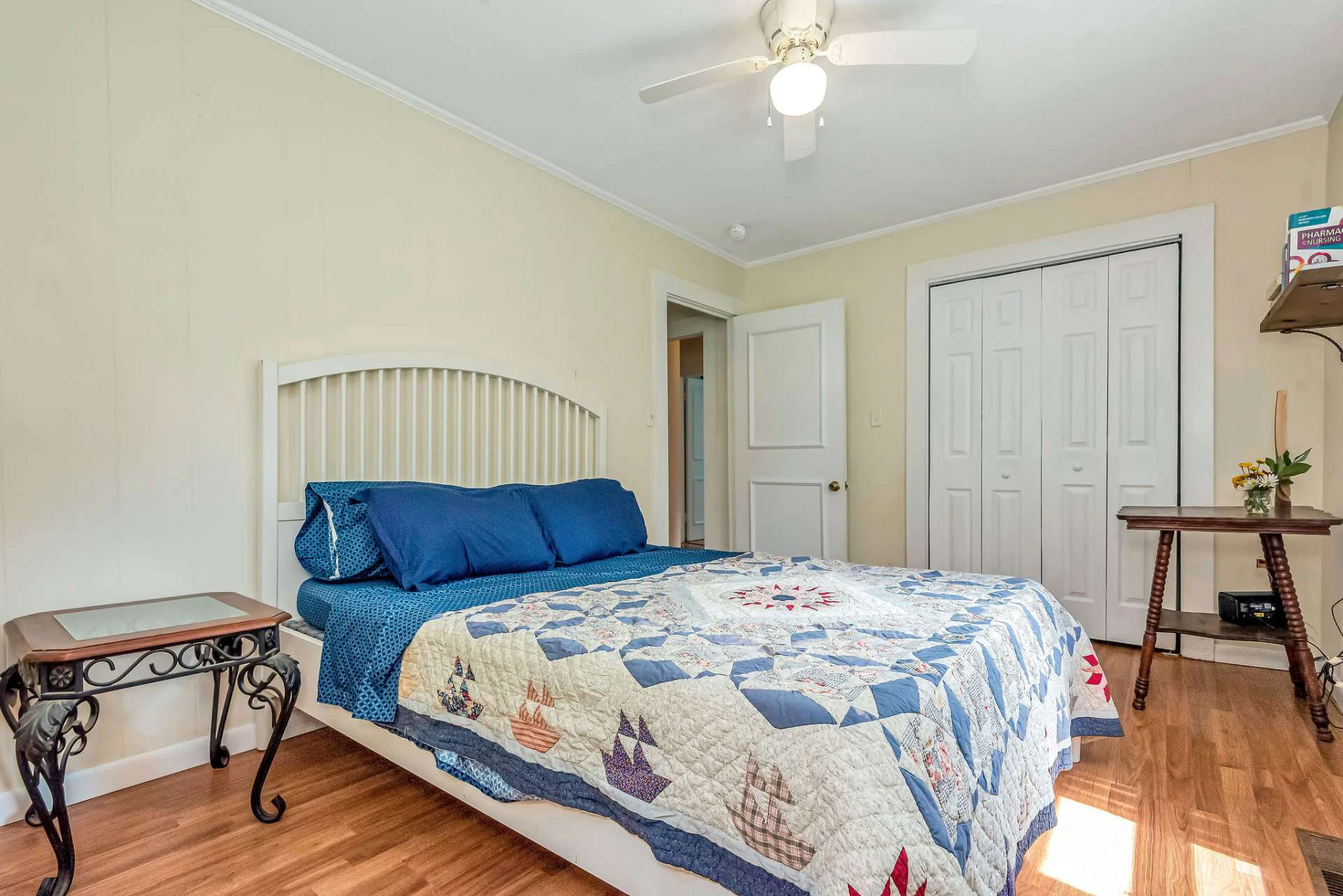 Image number 10 for the current listing