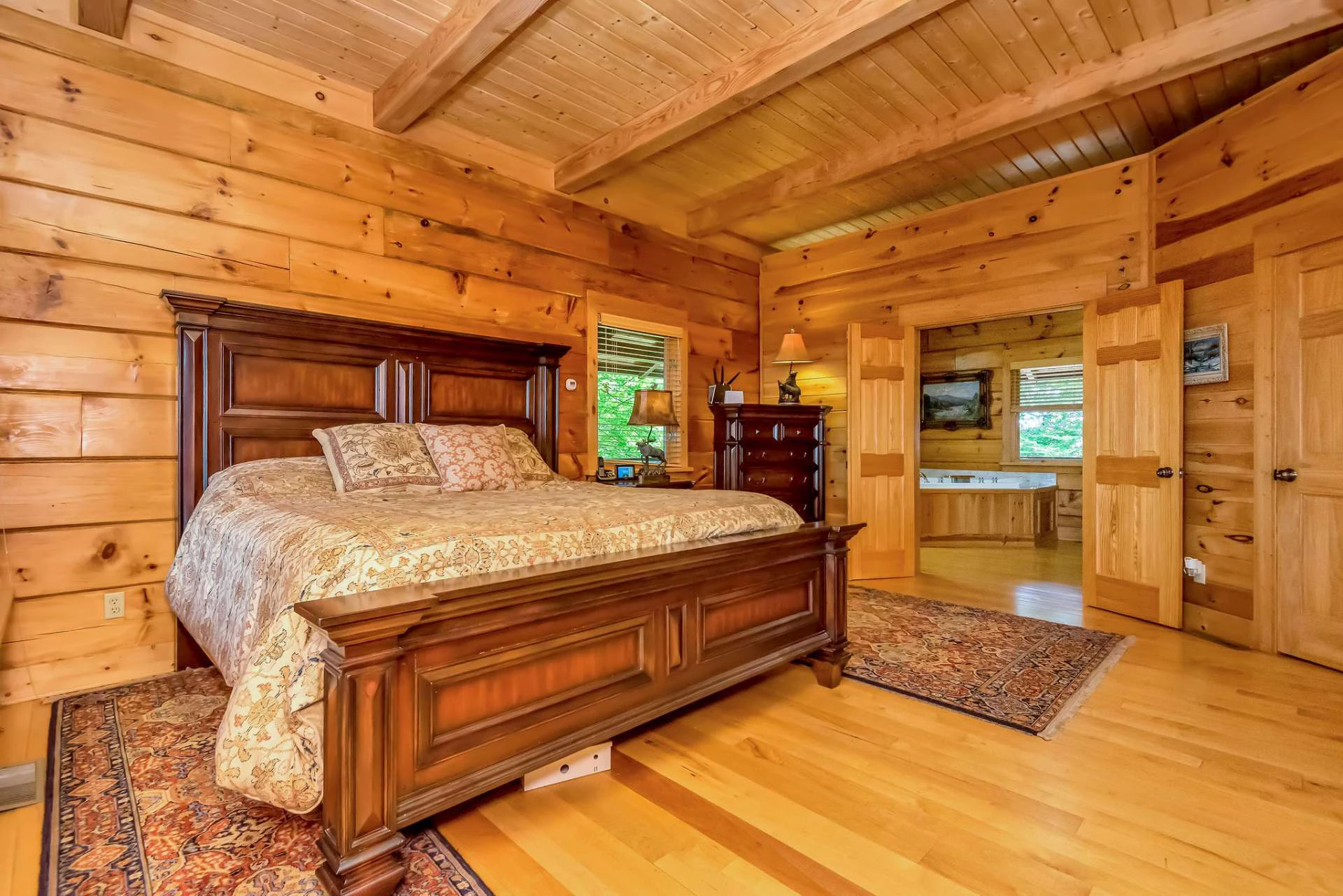 Image number 5 for the current listing
