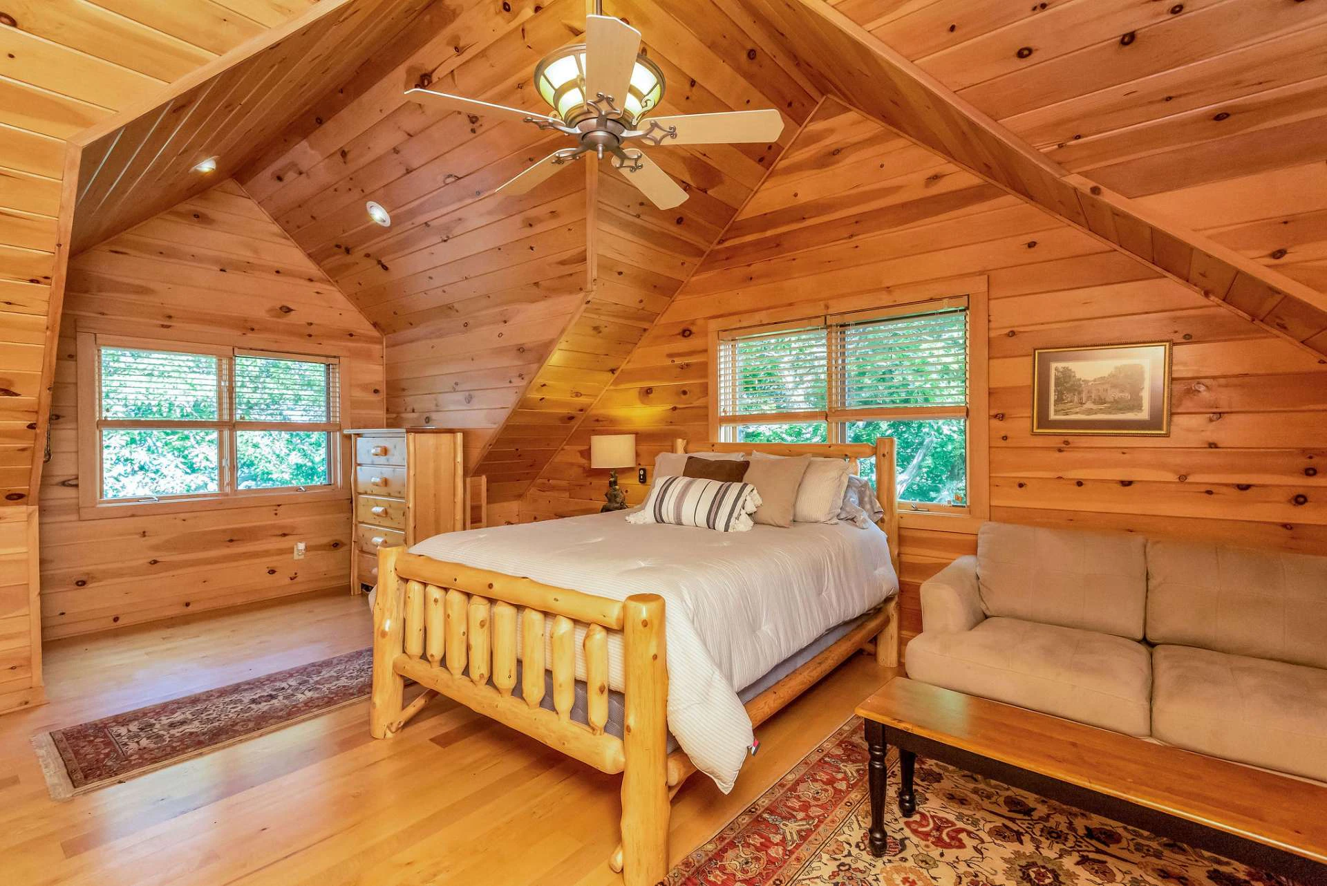 Image number 12 for the current listing