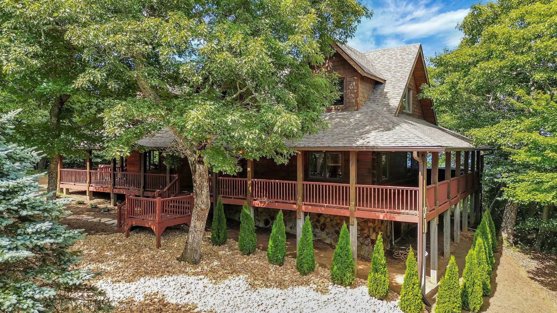 Image number 20 for the current listing